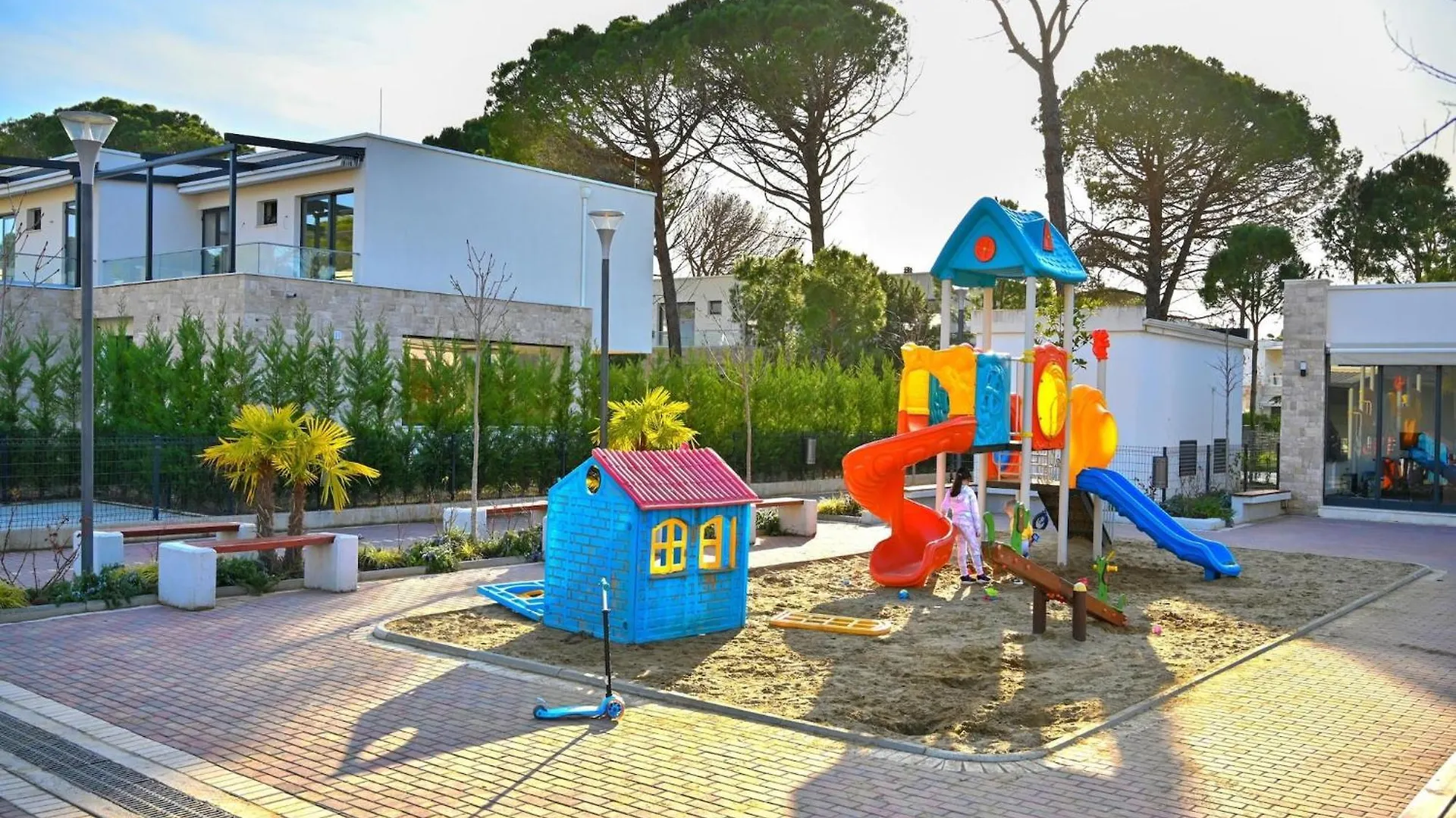 Cozy 2-Bedroom Apartment With Balcony Plazhi San Pietro